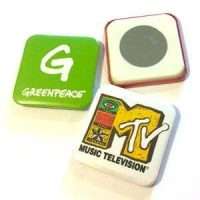 Chapita magnética cuadrada